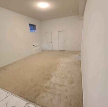 72 Prince George Cres in Barrie, ON - Building Photo - Building Photo