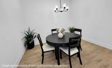 2431 Longfellow Dr in Centerton, AR - Building Photo - Building Photo