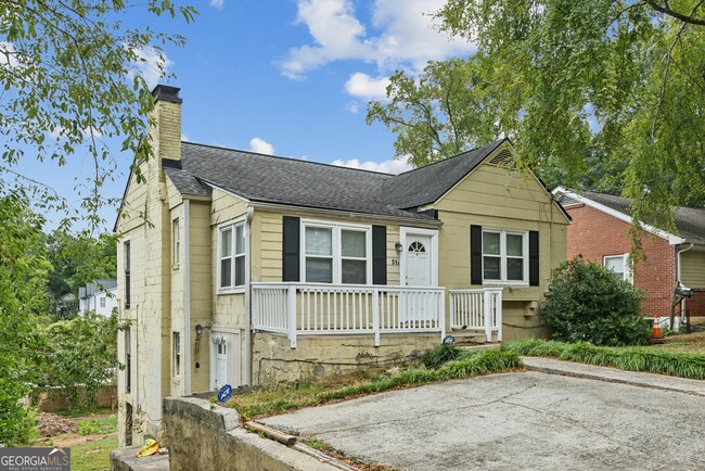 property at 51 Screven St NE