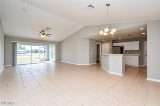 1629 NW 5th Pl in Cape Coral, FL - Building Photo - Building Photo