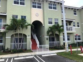 210 NW 109th Ave in Miami, FL - Building Photo