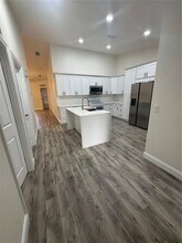 2880 Club Cortile Cir in Kissimmee, FL - Building Photo - Building Photo