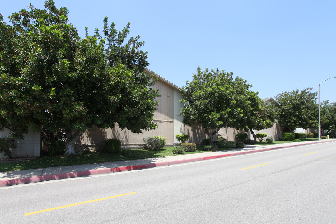 Garvey Apartments in West Covina, CA - Building Photo