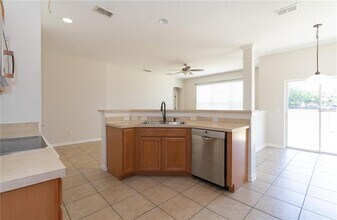 7720 Bear Claw Run in Orlando, FL - Building Photo - Building Photo