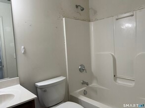 793 Federal Rd in Brookfield, CT - Building Photo - Building Photo