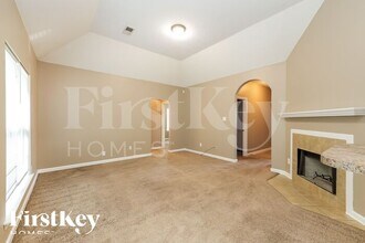 3931 Neyland Valley Dr in Memphis, TN - Building Photo - Building Photo