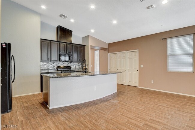 property at 2104 LeatherBridge Ct