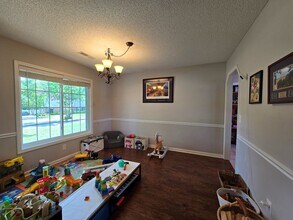 1115 Fallingwater Ln in Sumter, SC - Building Photo - Building Photo