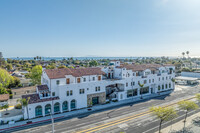 Villa San Clemente in Ventura, CA - Foto de edificio - Building Photo