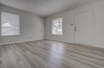 11408 Tedford St in Austin, TX - Building Photo - Building Photo