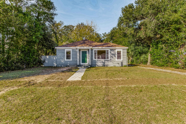 property at 1206 Dexter Ave