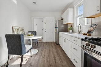 9 Wheeler St in Montclair, NJ - Building Photo - Building Photo