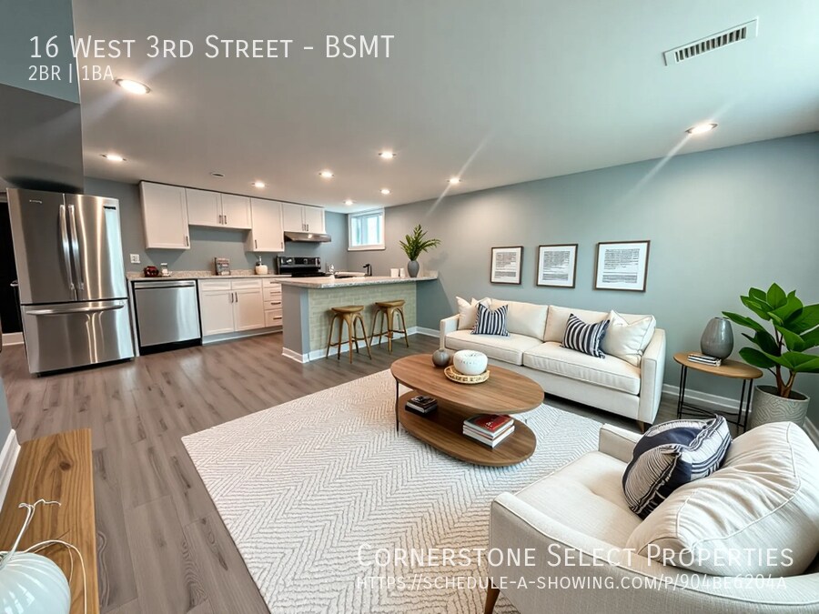 16 W 3rd St in Hamilton, ON - Building Photo