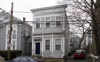 224 Banks St, Unit 1 in Cambridge, MA - Building Photo