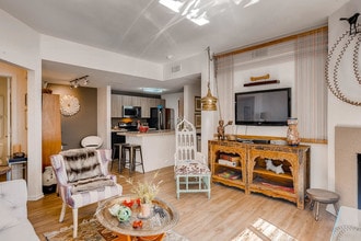 Parker Hilltop in Parker, CO - Foto de edificio - Building Photo