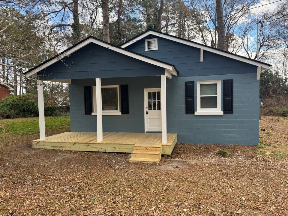 8187 NC-97 in Elm City, NC - Building Photo