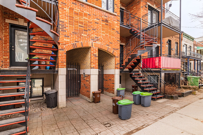 5466-5468 1Re Av in Montréal, QC - Building Photo - Building Photo