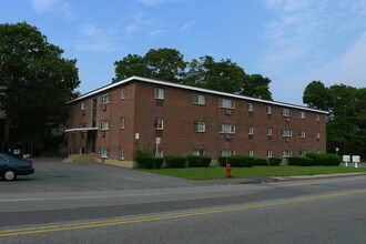 Reed Street Apartments 2 in Randolph, MA - Building Photo - Building Photo