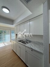 9318 Adams Hill Dr in San Antonio, TX - Building Photo - Building Photo