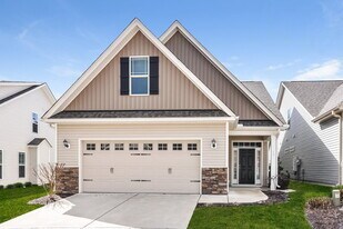 12 Wensley Ct in Clayton, NC - Building Photo