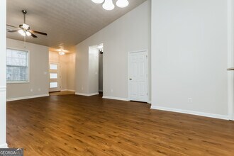 1213 Winwood Dr in Mcdonough, GA - Building Photo - Building Photo