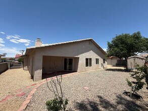 3208 Jennifer Ave in Kingman, AZ - Building Photo - Building Photo