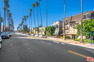 953 4th St in Santa Monica, CA - Building Photo - Building Photo