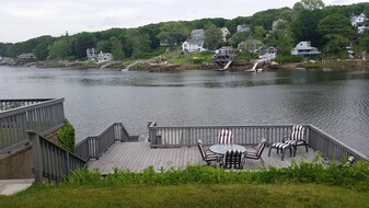29 Hodgkins St, Unit 1 ground level in Gloucester, MA - Building Photo