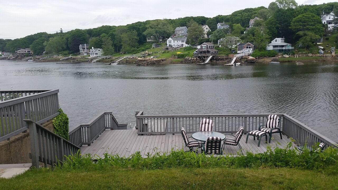 29 Hodgkins St, Unit 1 ground level in Gloucester, MA - Building Photo
