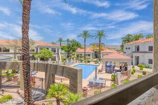 11375 E Sahuaro Dr in Scottsdale, AZ - Building Photo