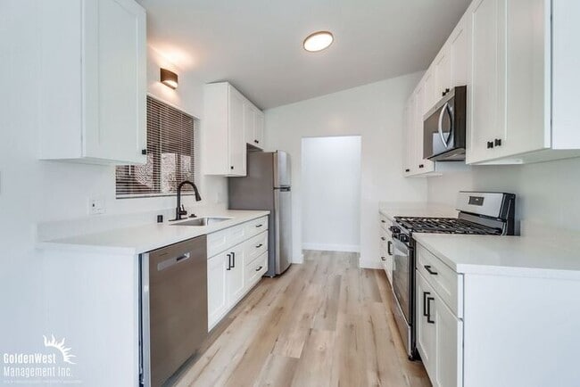 3182 Central Ave in Spring Valley, CA - Building Photo - Building Photo