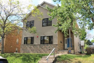3514 Grand Ave S in Minneapolis, MN - Building Photo