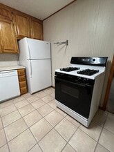 606 SW 26th Pl in Lawton, OK - Foto de edificio - Building Photo