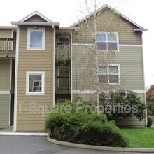 8226 126th Ave NE in Kirkland, WA - Building Photo - Building Photo