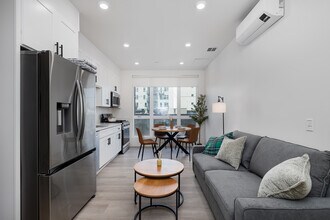 Polaris LUX in Los Angeles, CA - Foto de edificio - Interior Photo
