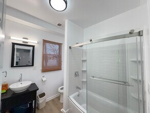 115 Winfield Ave in Jersey City, NJ - Building Photo - Building Photo