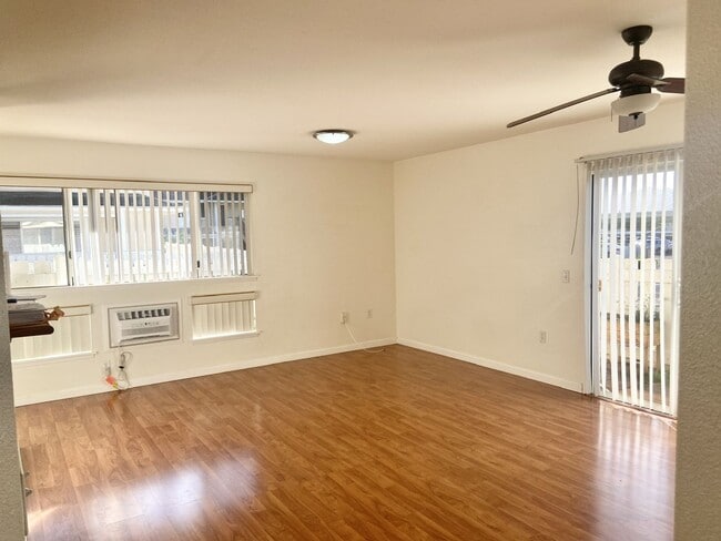 95-1111-1111 Koolani Dr in Mililani, HI - Building Photo - Building Photo