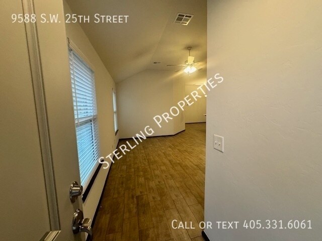 9588 SW 25th St in Oklahoma City, OK - Building Photo - Building Photo