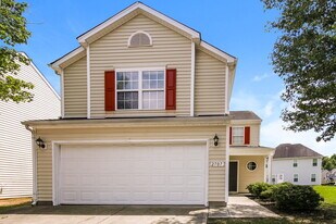 2707 Brownlow Ct in Raleigh, NC - Building Photo