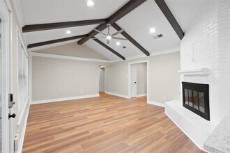 12434 Briar Forest Dr in Houston, TX - Building Photo - Building Photo