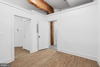 201 Leverington Ave in Philadelphia, PA - Building Photo - Building Photo