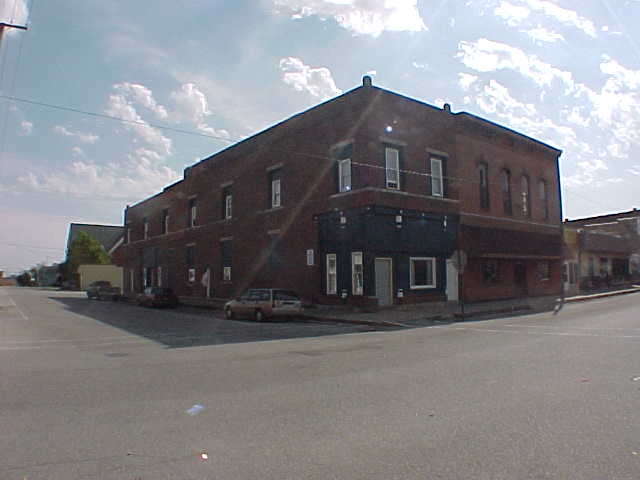 301 S Newton in Goodland, IN - Foto de edificio