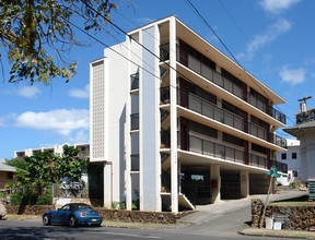 1546 Pensacola St in Honolulu, HI - Building Photo - Building Photo