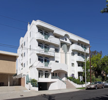 1315 S Saltair Ave Apartments