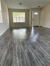 4853 Trail Hollow Dr in Fort Worth, TX - Building Photo - Building Photo