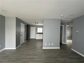 137-139 Gordon Ave S in Lehigh Acres, FL - Building Photo - Building Photo