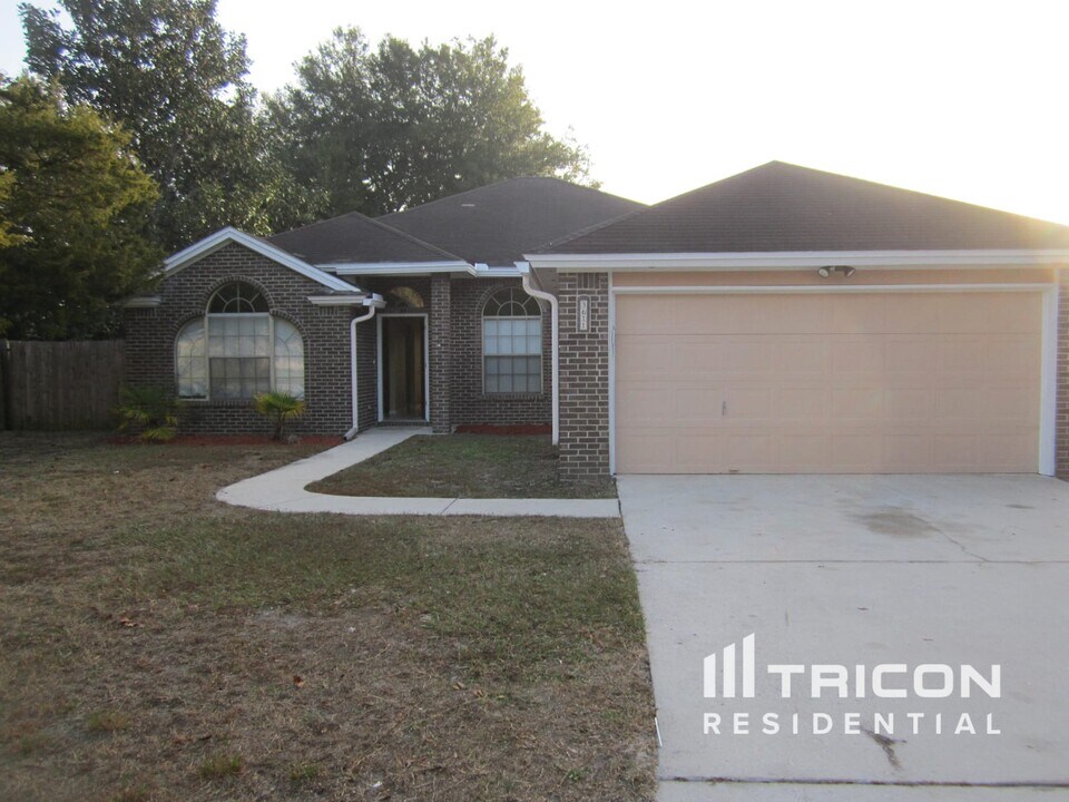 3611 Double Branch Ln in Orange Park, FL - Building Photo