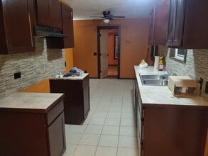 75 Roland St in Campbellsville, KY - Building Photo - Building Photo