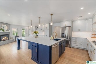 2824 College Dr in Allentown, PA - Building Photo - Building Photo