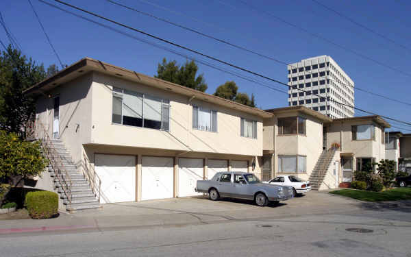 40 22nd Ave in San Mateo, CA - Building Photo - Building Photo